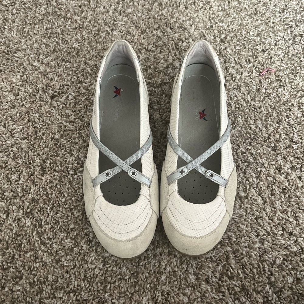 Mephisto Women's Gray and Cream Shoes